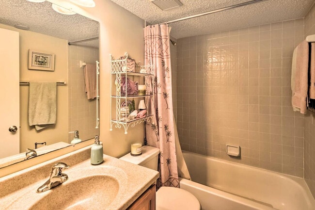 Building Photo - 2700 Ocean Shore Blvd