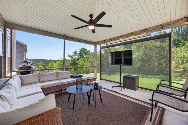 Building Photo - 4778 Sultana Way
