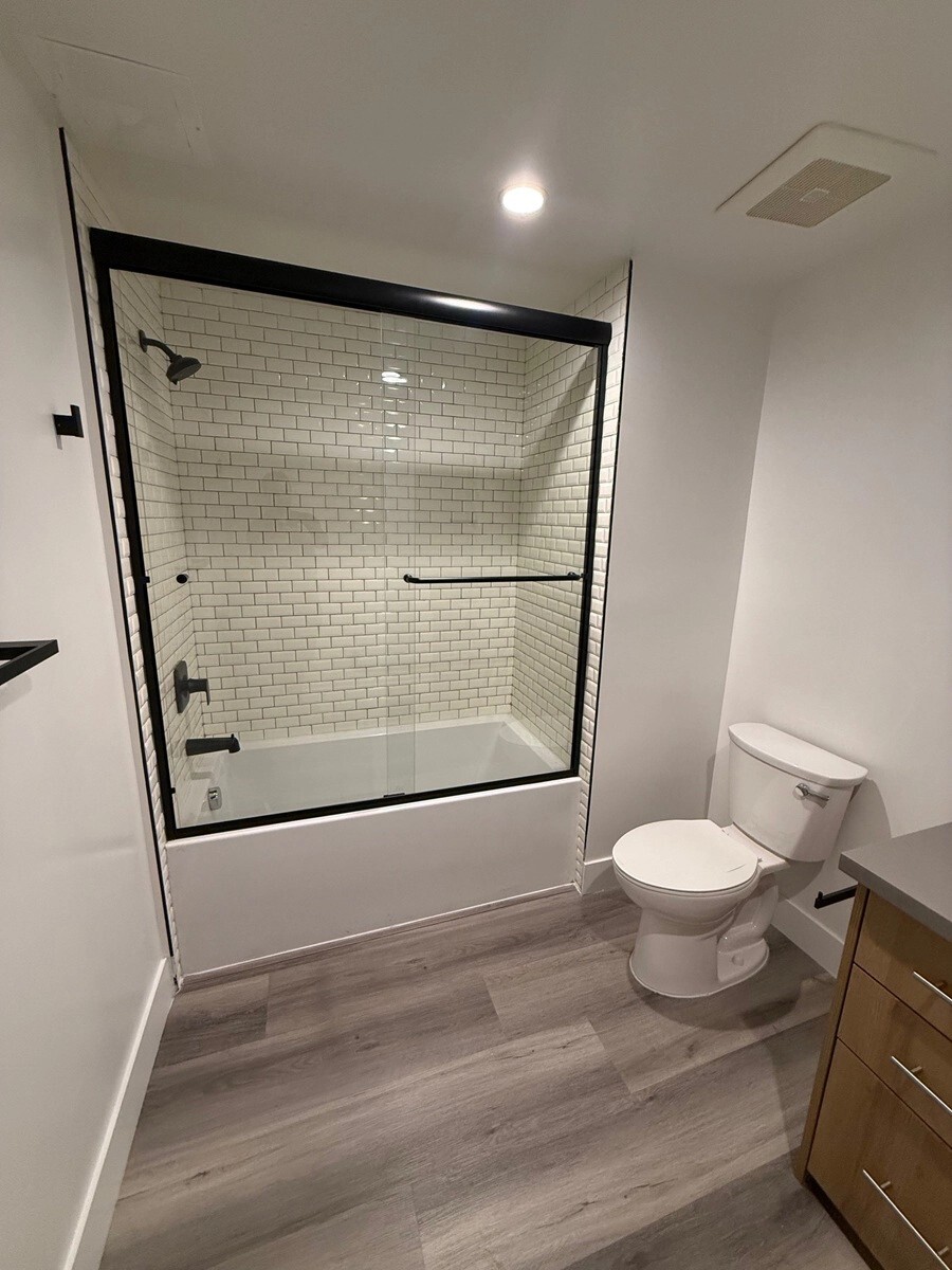 Building Photo - 11155 Huston St