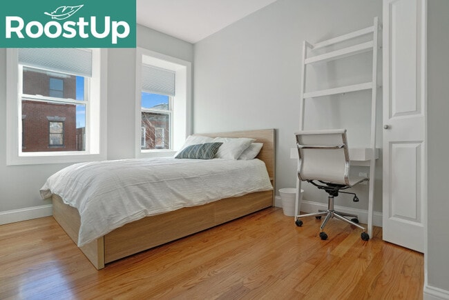 Building Photo - Furnished Private Bedroom in East Boston