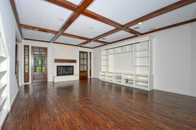 Building Photo - 41 Sweetleaf Ct