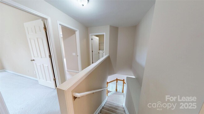 Building Photo - 9007 Bishop Crest Ln