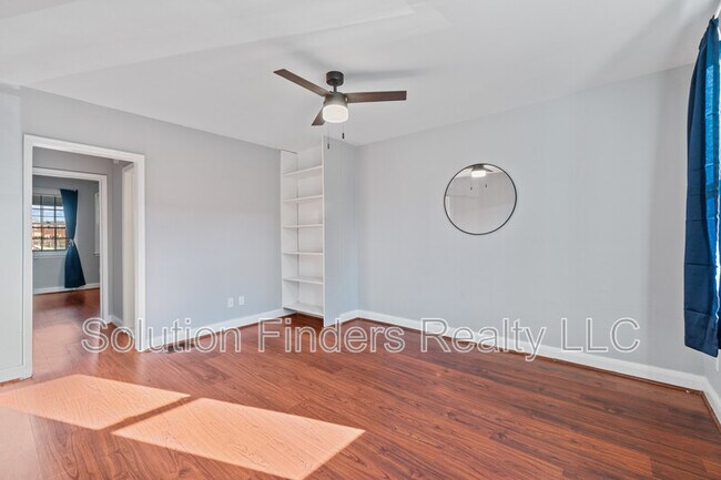 Building Photo - 2905 Yorkway