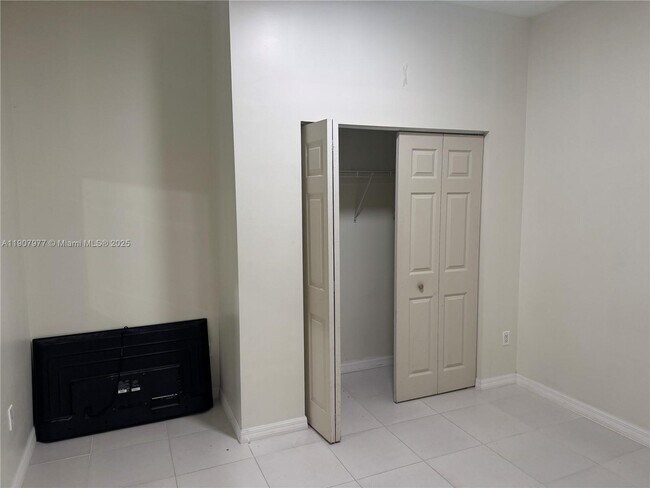 Building Photo - 12800 SW 222nd St