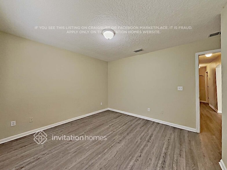 Building Photo - 13948 Bradley Cove Rd