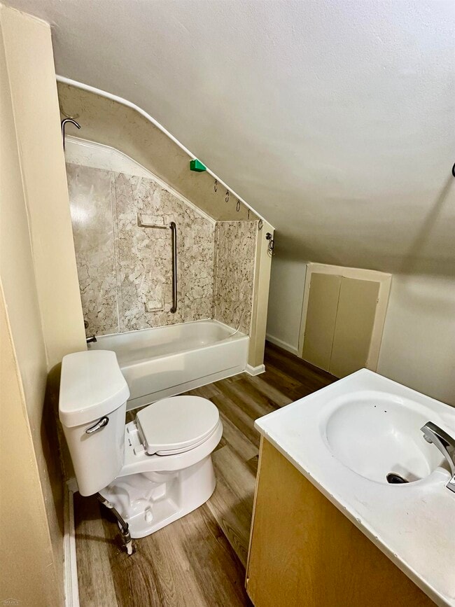 Building Photo - 30240 Groveland St