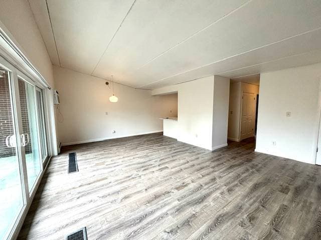 Building Photo - 21 Swatling Rd