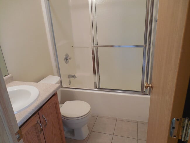 Bathroom - 802 W White River Blvd