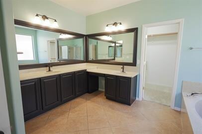 Building Photo - Beautiful Rancho Sahuarita Home
