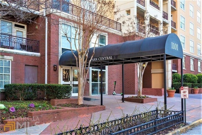 Primary Photo - 1101 Juniper St NE