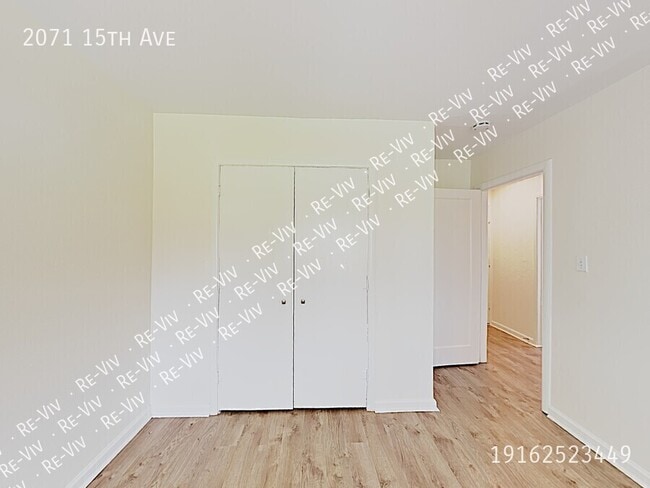 Building Photo - 2071 15th Ave