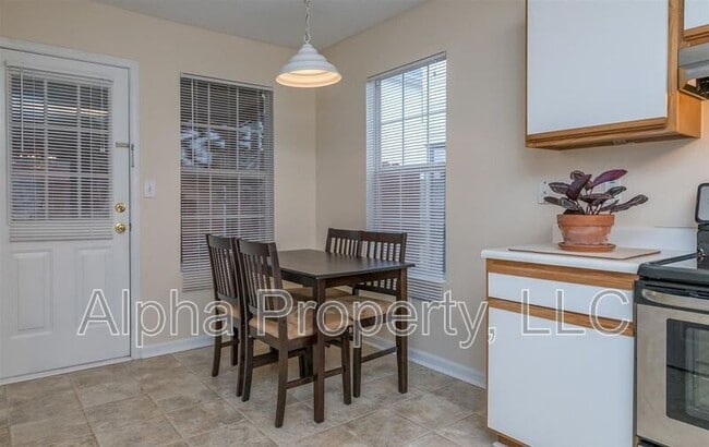 Building Photo - 107 Hammett Grove Ln