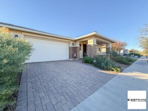 Building Photo - Modern 2/2.5 Mesa Home in Encore at Eastmark with Community Resort-Style Amenities!