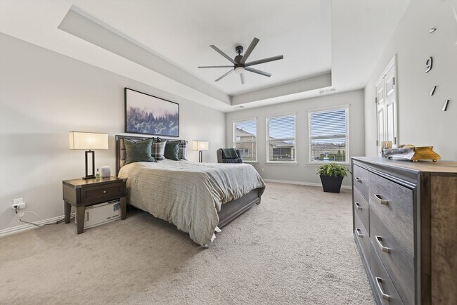 Building Photo - 404 Black Thorn Ln