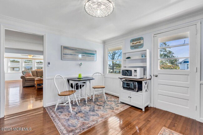 Building Photo - 101 St Louis Ave