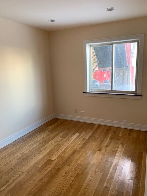 Bedroom # 1 - 1948 S Desplaines St