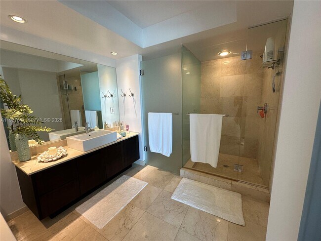 Building Photo - 150 Sunny Isles Blvd