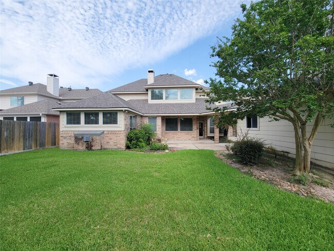 Building Photo - 914 Ivory Ridge Ln
