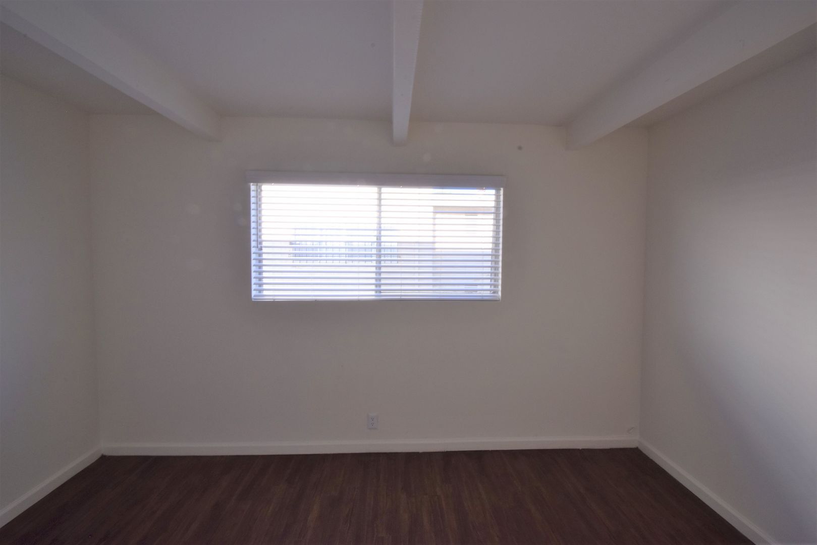 Building Photo - 6125 Whitsett Ave