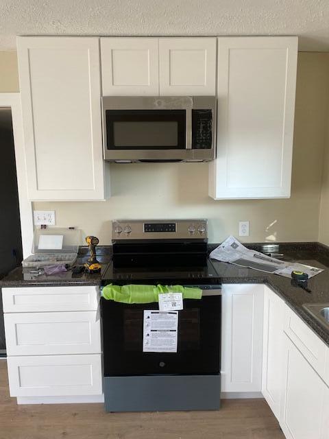 Building Photo - 503 S Forest Ct