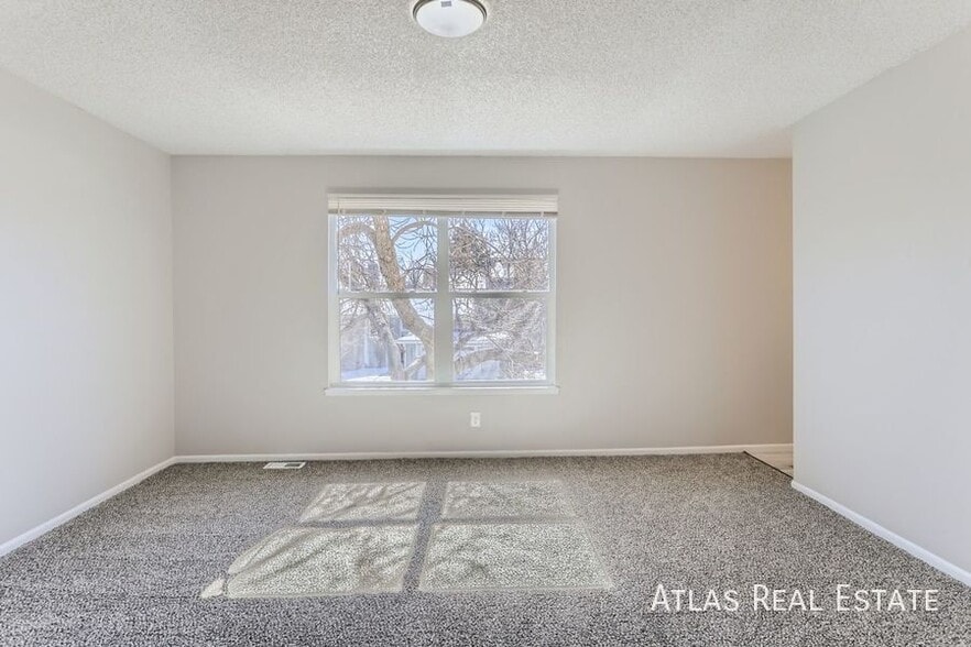 Building Photo - 3822 S Ceylon Way