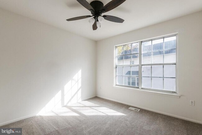 Building Photo - 11770 Stonegate Ln