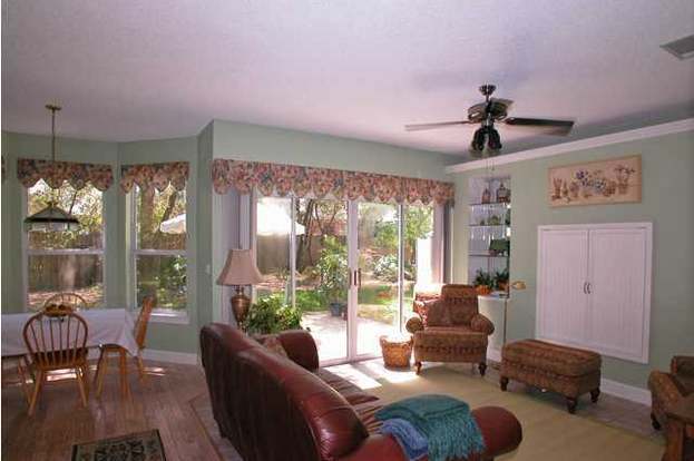Building Photo - 1710 Ashview Cove