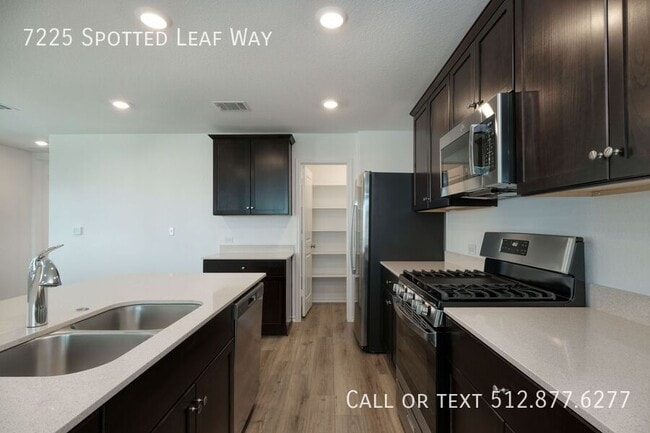 Building Photo - 7225 Spotted Leaf Wy