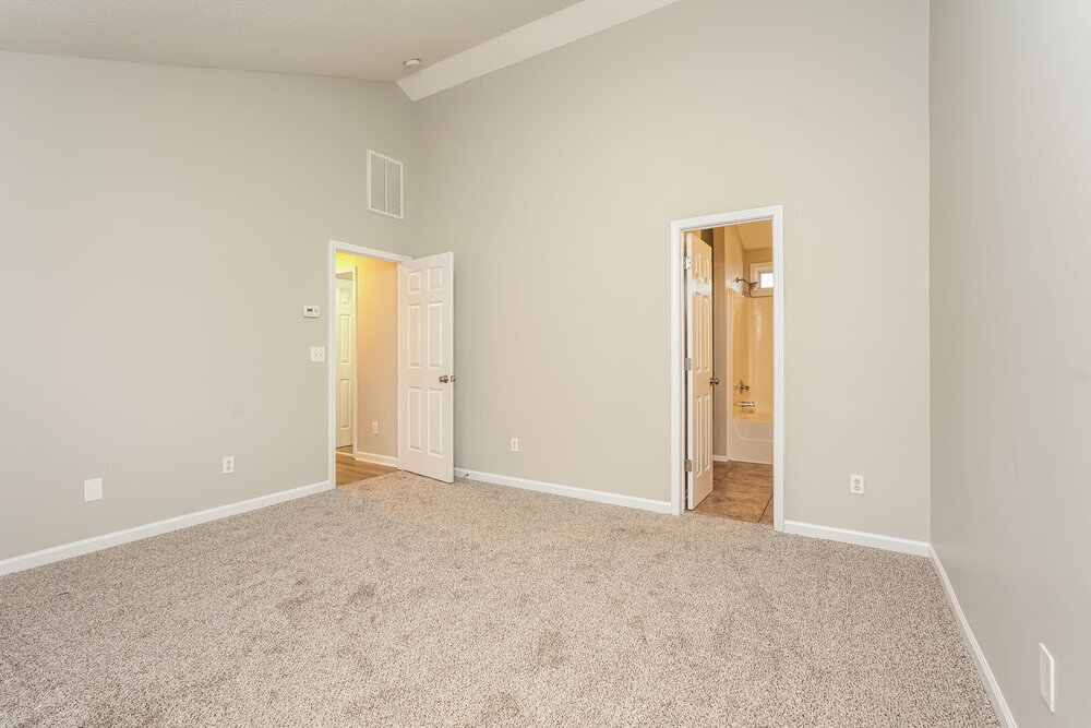 Building Photo - 1921 Wheatfield Ct