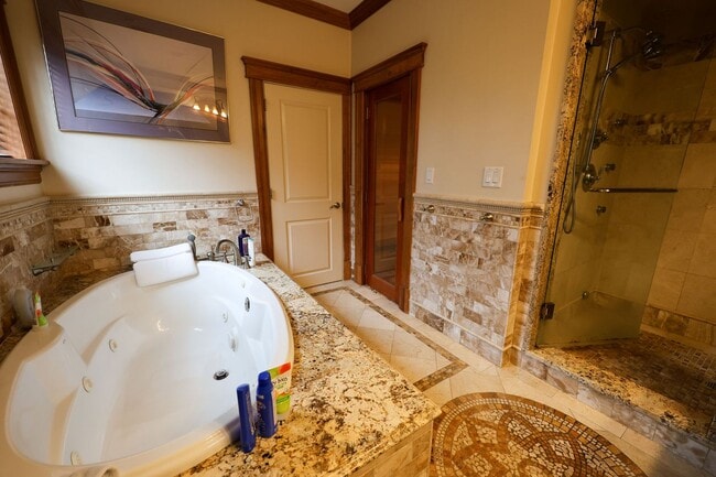 Building Photo - AMAZING 4 bed 3 bath in Brighton... JUNE 1ST MOVE IN
