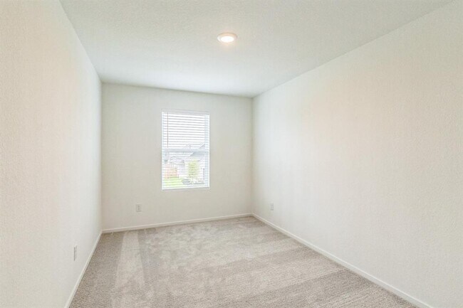 Building Photo - 28826 Texas Sparrow Ln