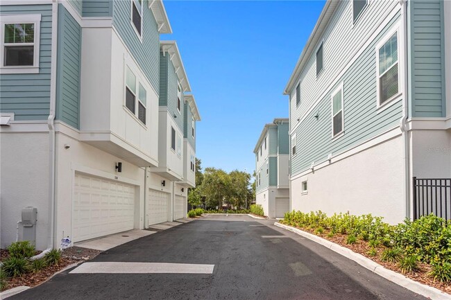 Building Photo - 114-121 21st St N