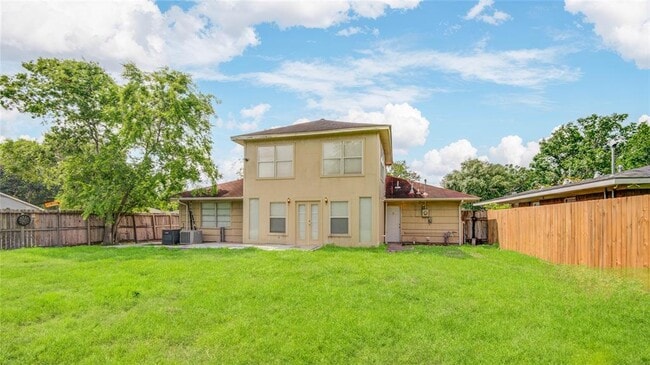 Building Photo - 5902 Hornwood Dr