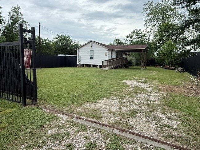 Building Photo - 10338 Aldine Westfield Rd