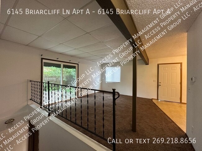 Building Photo - 6145 Briarcliff Ln