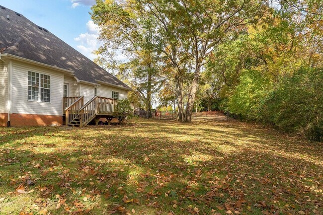 Building Photo - 107 Havenwood Ct