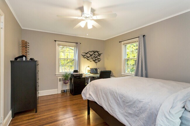 Building Photo - 15A Cherry Ln