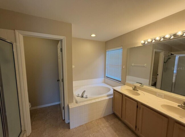 Building Photo - 12919 Brant Tree Dr