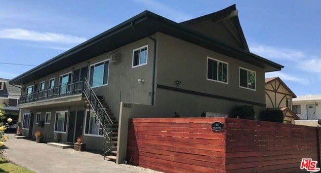 Primary Photo - 3322 Atwater Ave