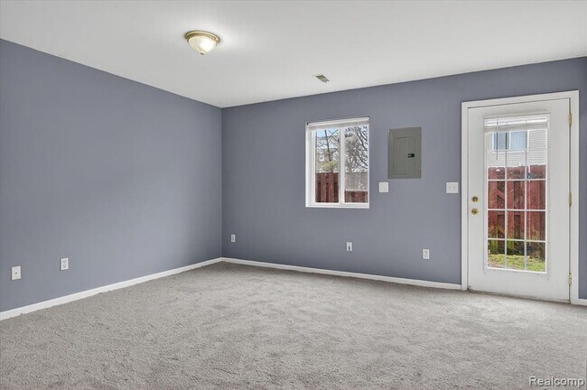 Building Photo - 36366 Dominion Cir