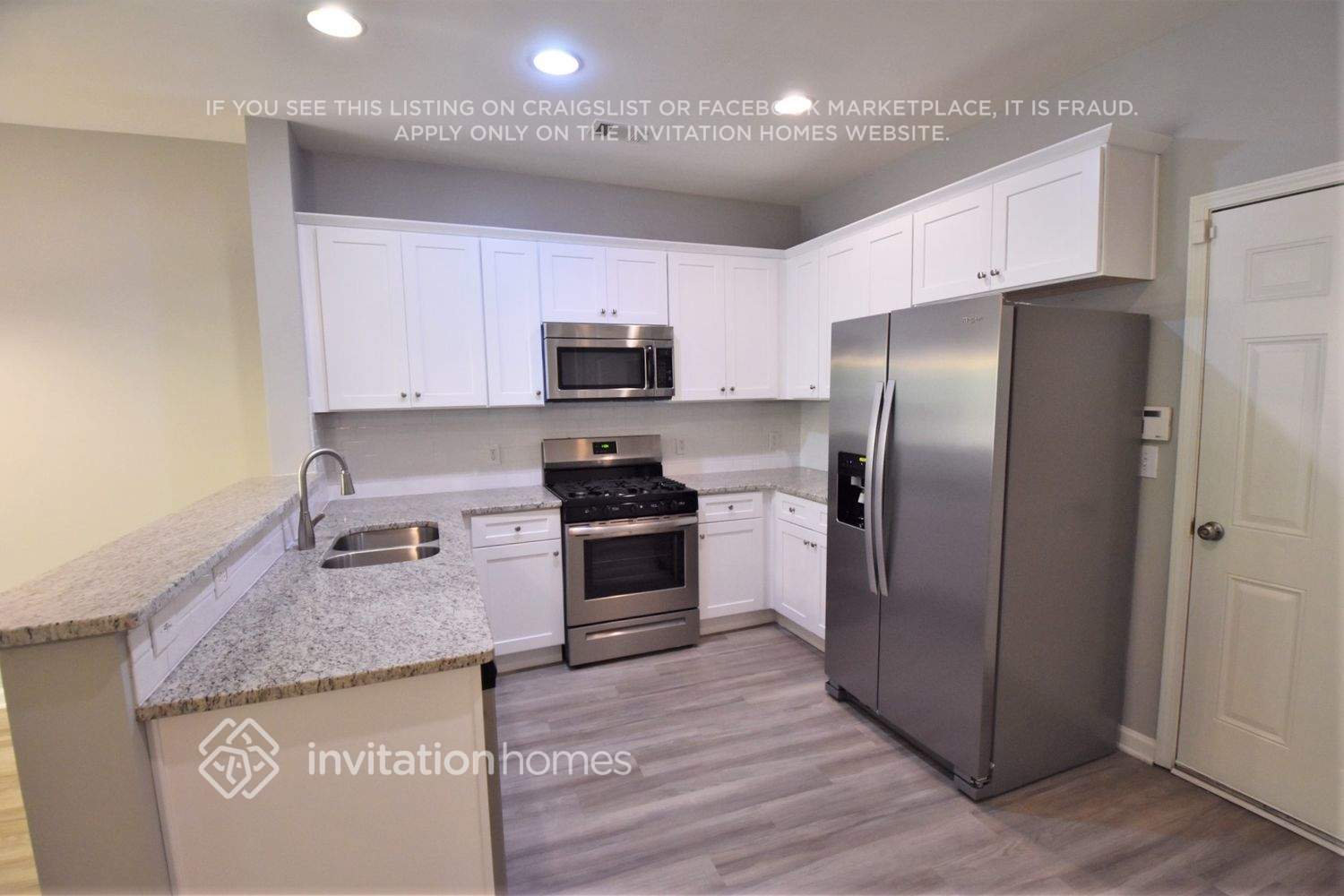 Building Photo - 215 Brookhaven Ct