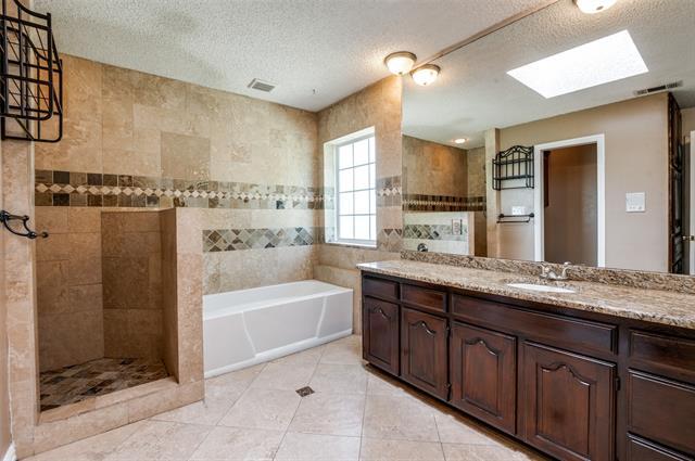 Building Photo - 5405 Cockrell Cir