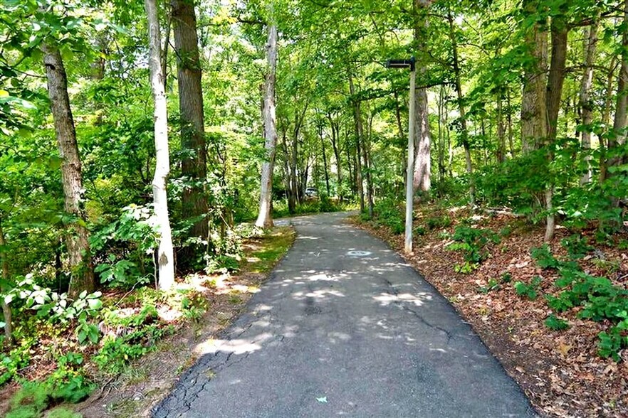 Building Photo - 11514 Hearthstone Ct