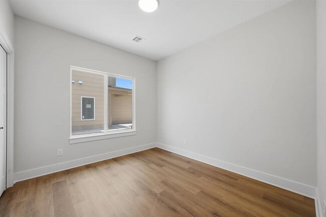Building Photo - 119 Mendocino Ct