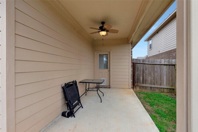 Building Photo - 7035 Bonaire Vista Ln