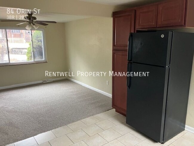 Building Photo - 84 Orin St