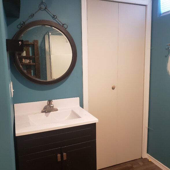 Building Photo - 4335 S 50th St