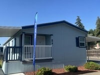 Building Photo - 415 N Akers St
