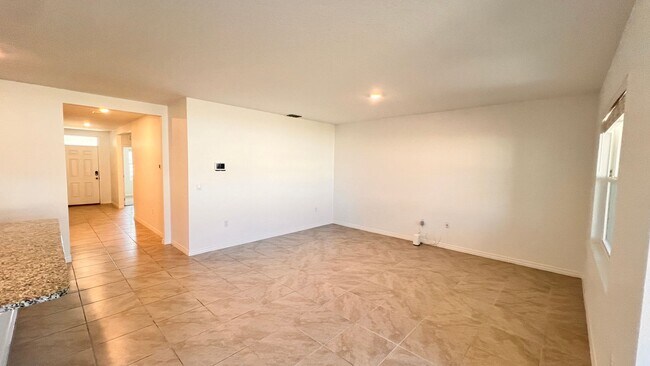 Building Photo - Spacious 3 Bedroom / 2 Bathroom Home in Mt Dora’s Timberwalk Community – AVAILABLE NOW!