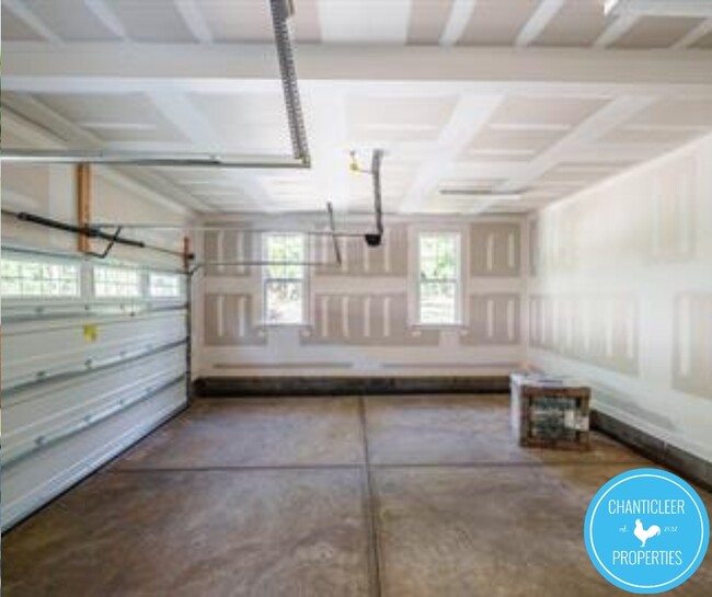 Building Photo - 605 Chapel Ridge Dr